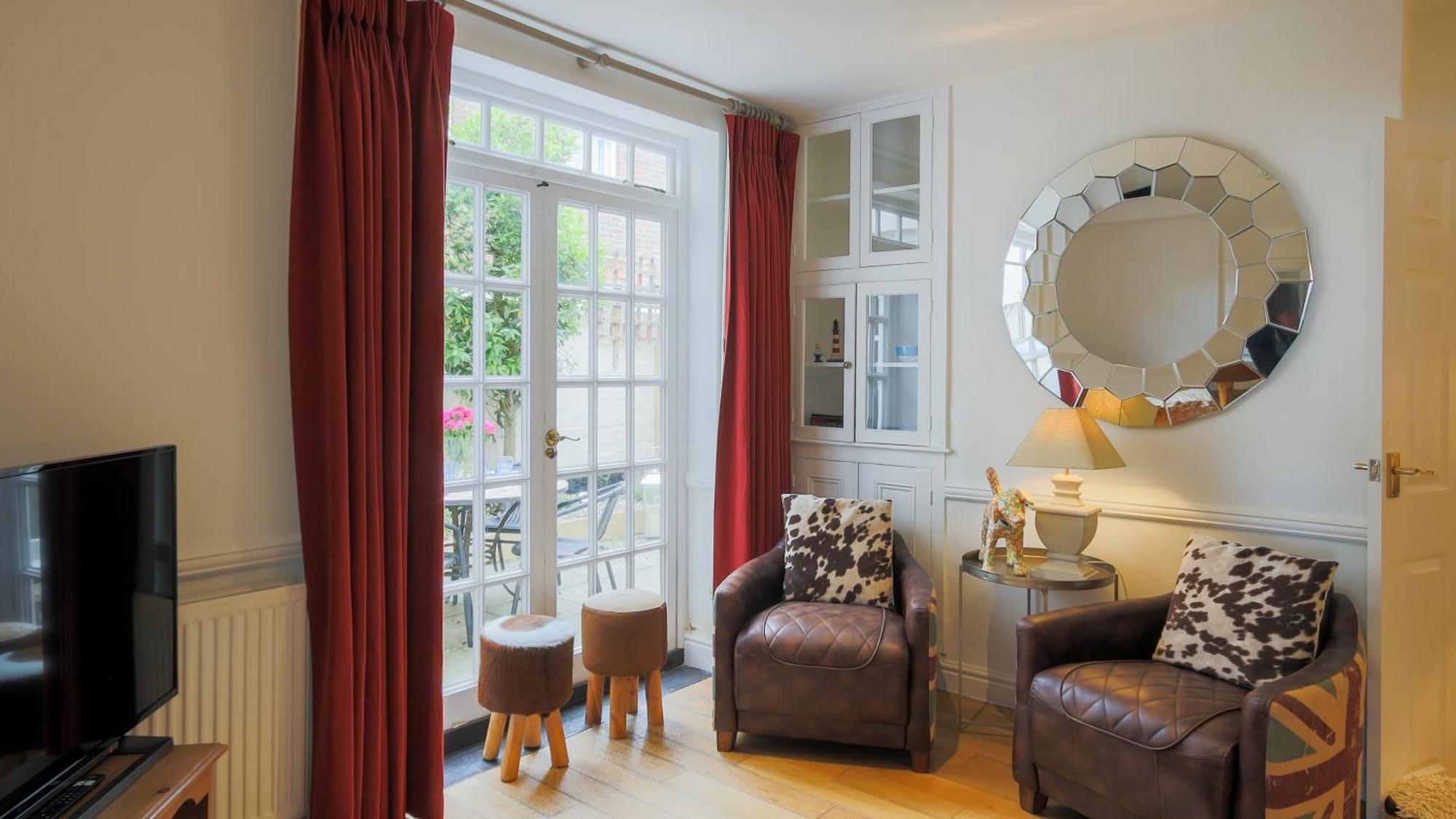 הוילה Northcliffe, Southwold Seafront Sleeps 14 מראה חיצוני תמונה