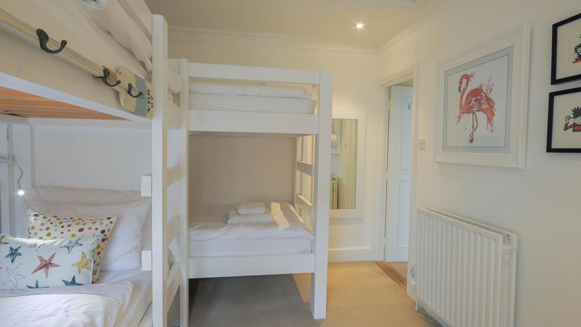הוילה Northcliffe, Southwold Seafront Sleeps 14 מראה חיצוני תמונה